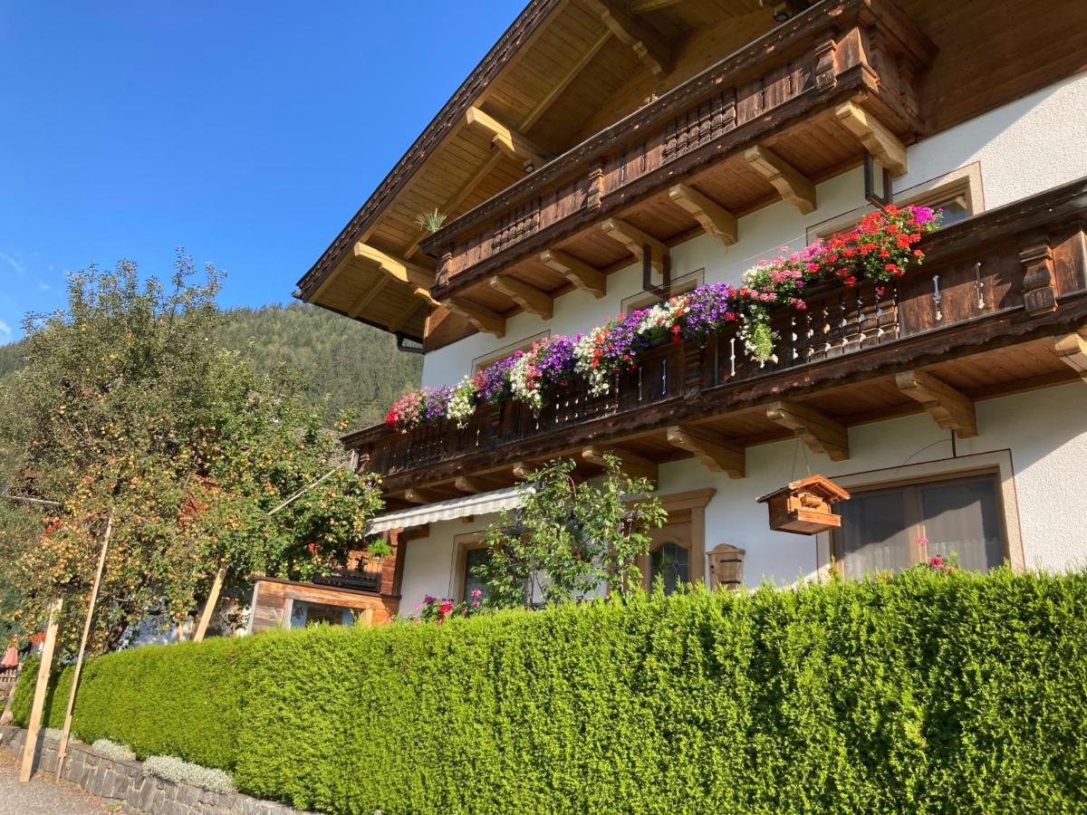 Apartment Weberhaeusl Bramberg am Wildkogel Exterior photo